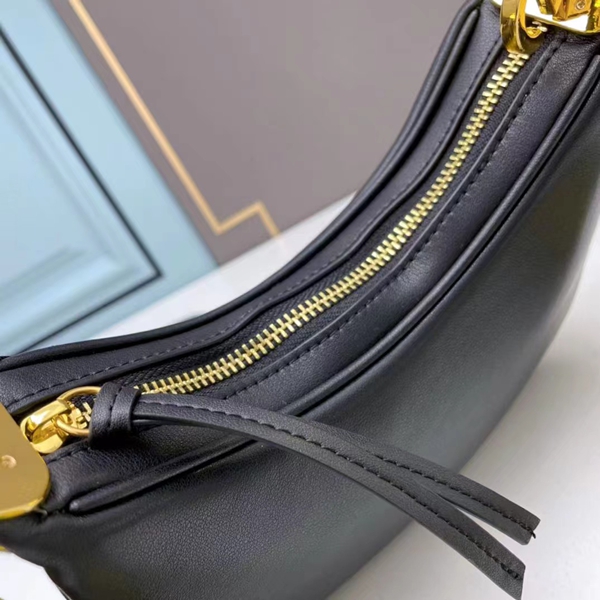 激安グッチバッグコピー角部分ディテール